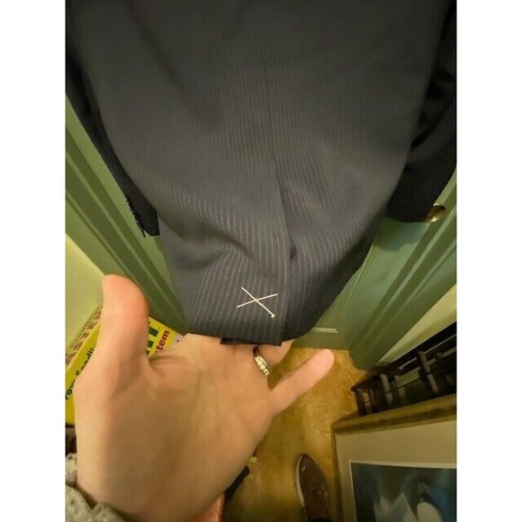 Calvin Klein Mens Sz M Short Black & Blue Pinstripe Two-Button Wool Blend Jacket - Picture 5 of 11